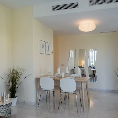 2275-superb New On Valle Romano, Golf View شقة